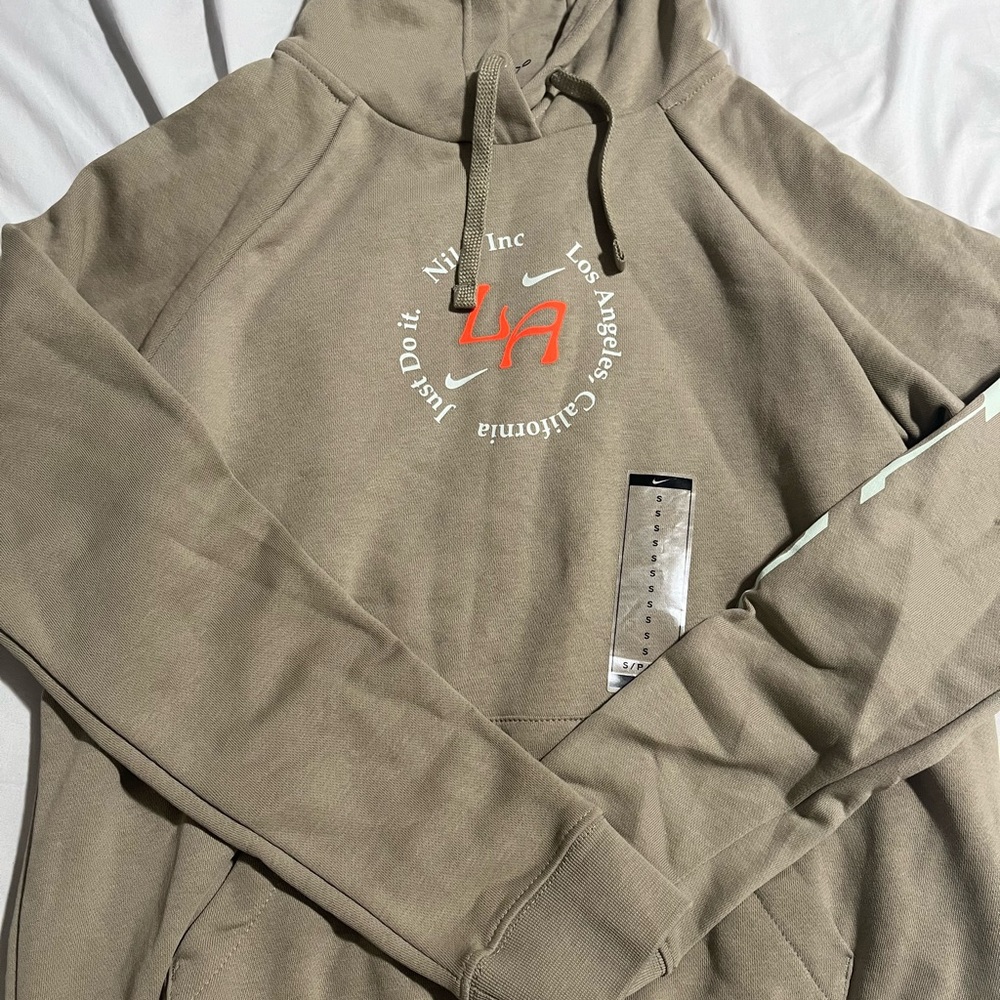 Nike hoodie brand new with tags